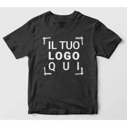 T-shirt nera personalizzata...